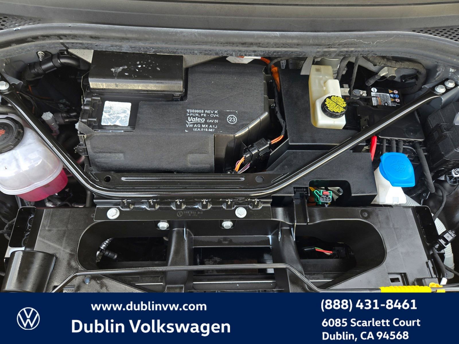 Used 2023 Volkswagen ID.4 Pro RWD image 23