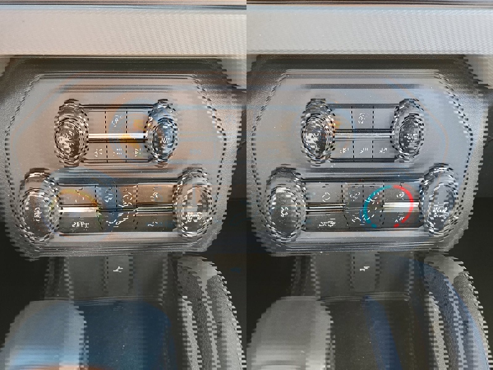 Used 2023 Ford Bronco Big Bend image 20