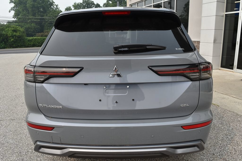 New 2026 Mitsubishi Outlander SEL AWD/4WD image 6