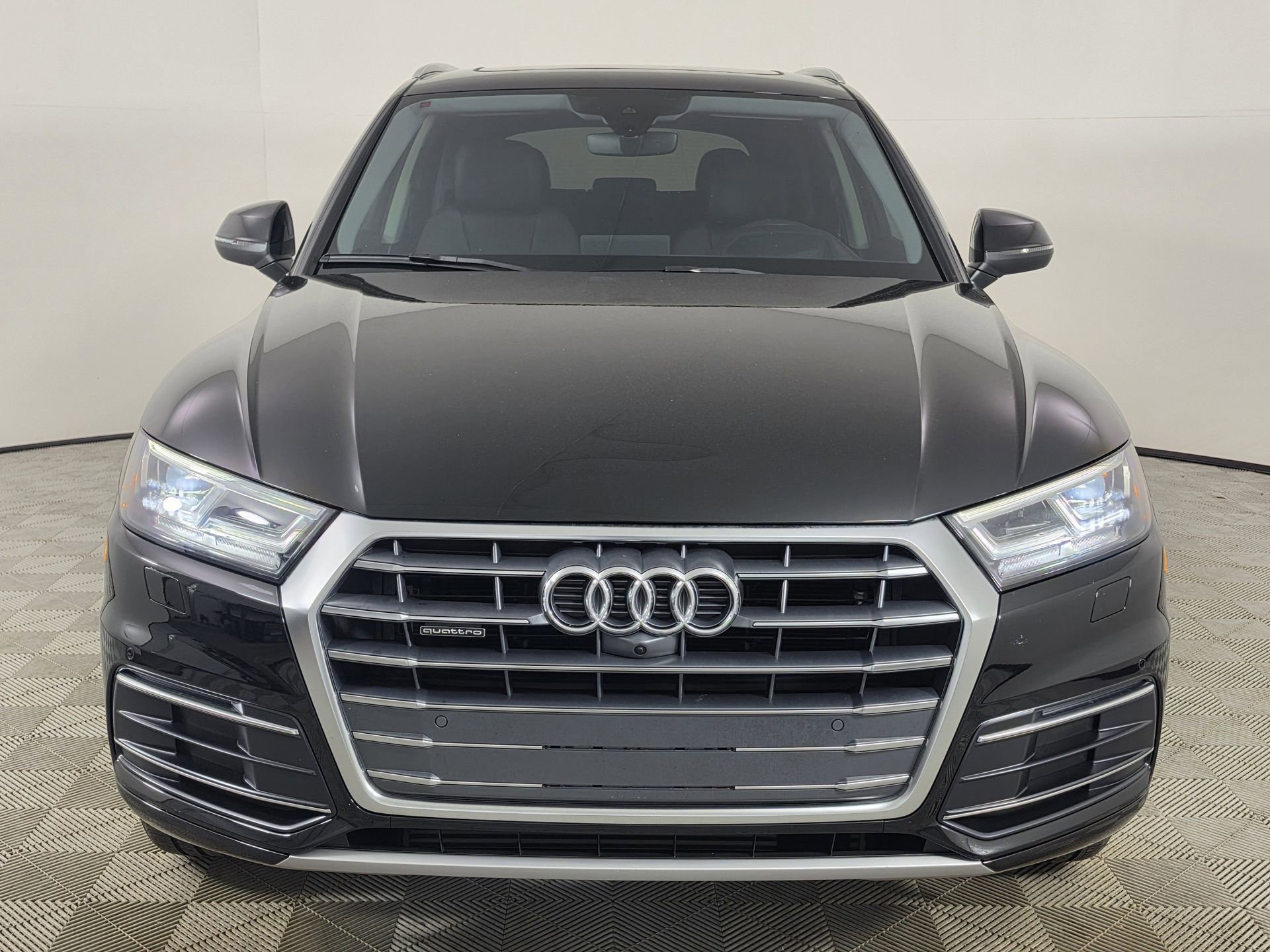 Used 2018 Audi Q5 Prestige AWD/4WD image 2