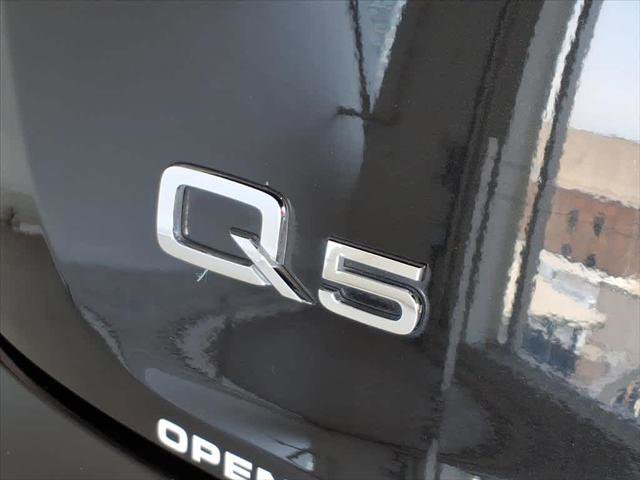 Used 2023 Audi Q5 2.0T Premium Plus w/ Premium Plus Package AWD/4WD image 18