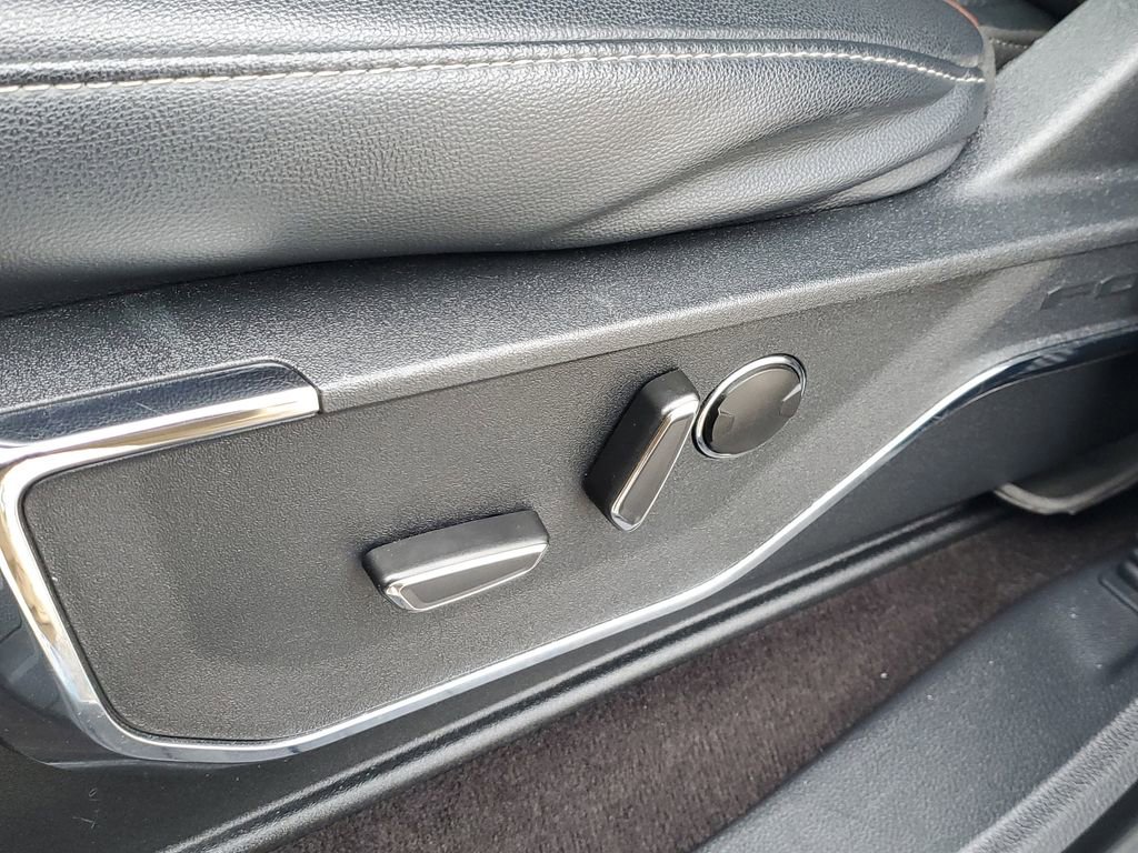 Used 2022 Ford F150 Lariat w/ Equipment Group 502A High image 20