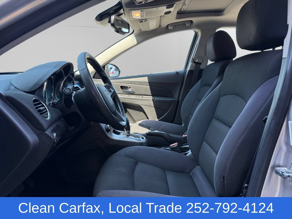 Used 2015 Chevrolet Cruze LT w/ Sun And Sound Package FWD image 9