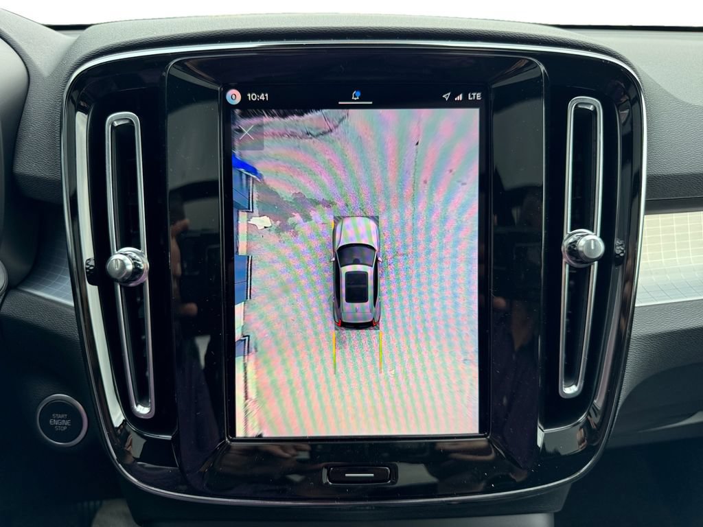 New 2026 Volvo XC40 B5 Ultra w/ Protection Package Premier AWD/4WD image 21