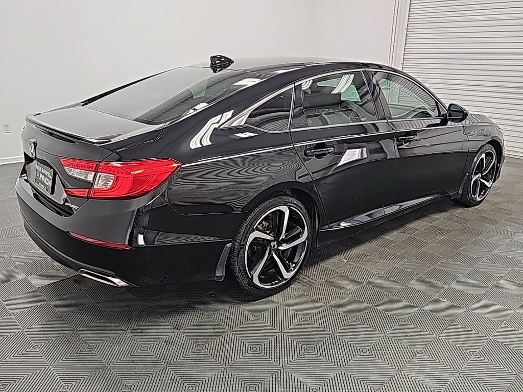 Used 2022 Honda Accord Sport image 9