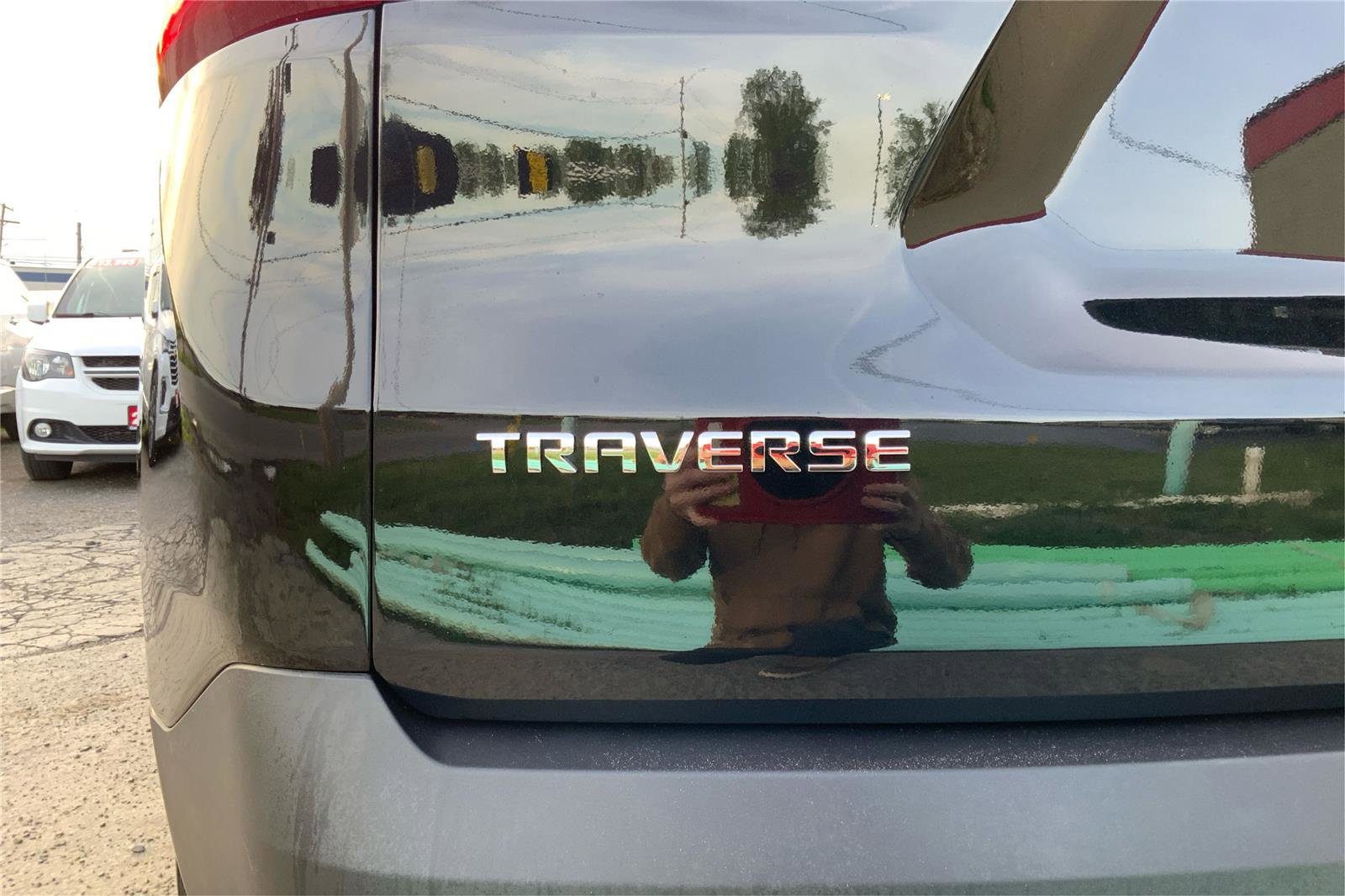 Used 2019 Chevrolet Traverse LS w/ LPO, Floor Liner Package AWD/4WD image 24