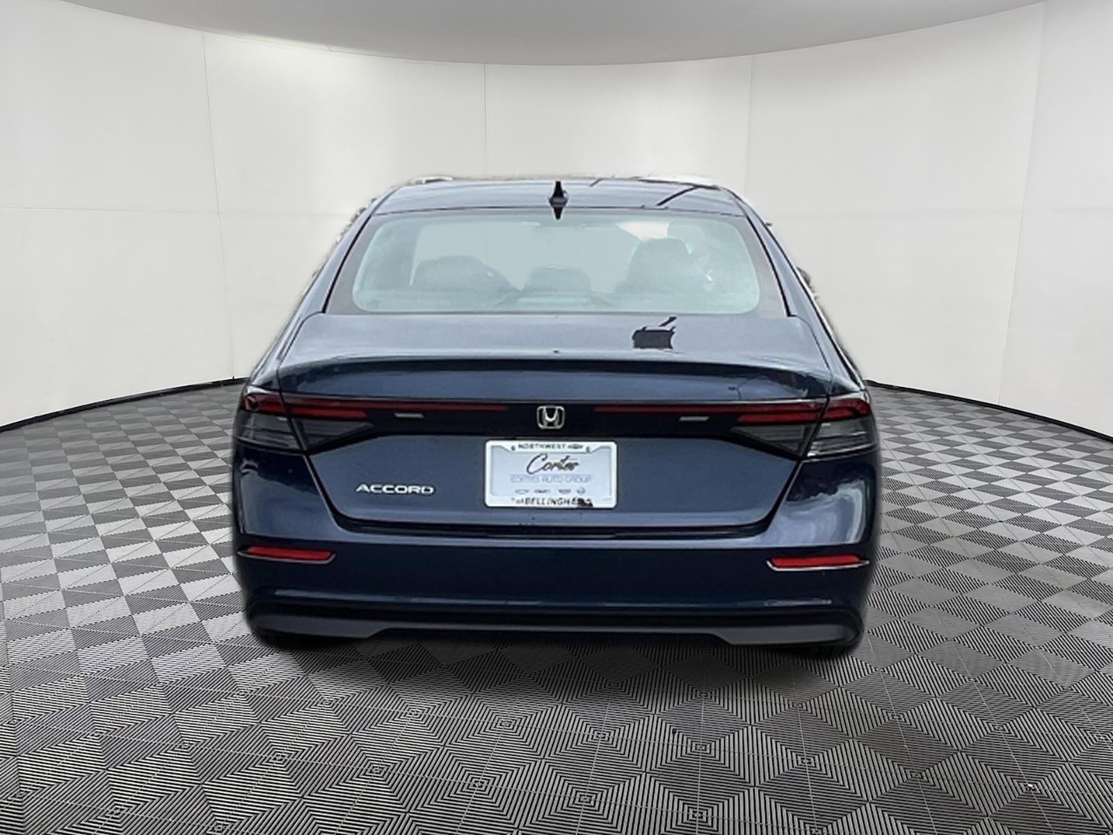 Used 2024 Honda Accord EX image 5