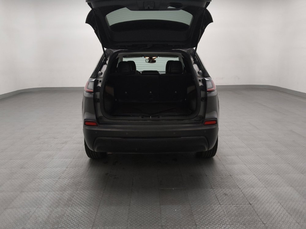Used 2021 Jeep Cherokee Latitude Plus FWD image 29