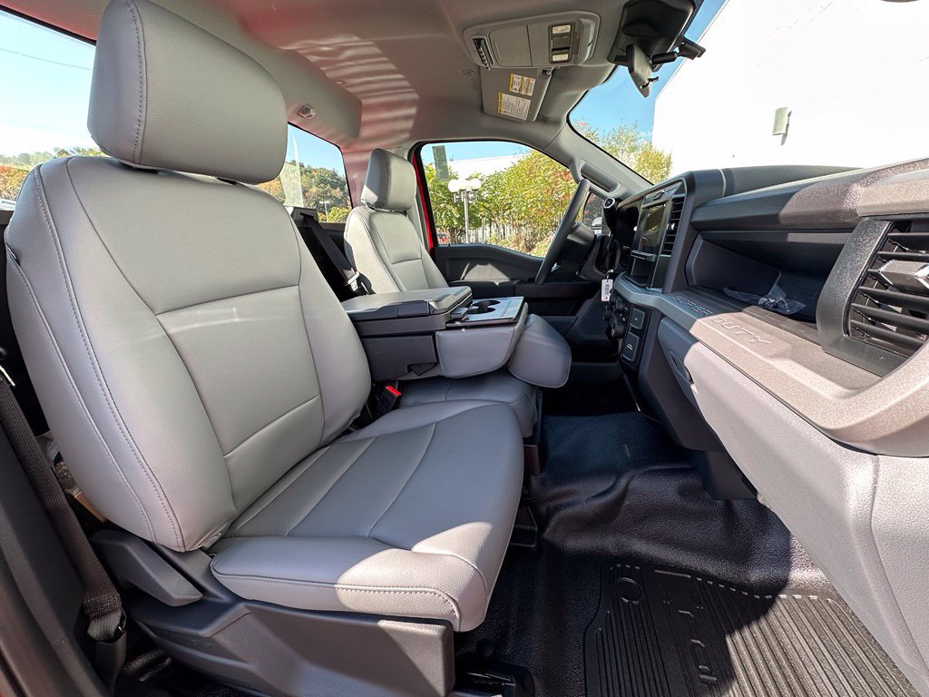 New 2027 Ford F250 XL w/ XL Driver Assist Package AWD/4WD image 21
