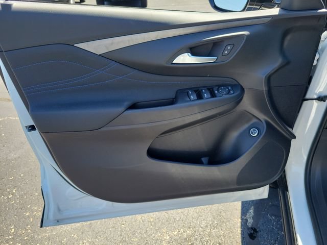 New 2026 Buick Envista Sport Touring w/ Convenience I Package FWD image 19