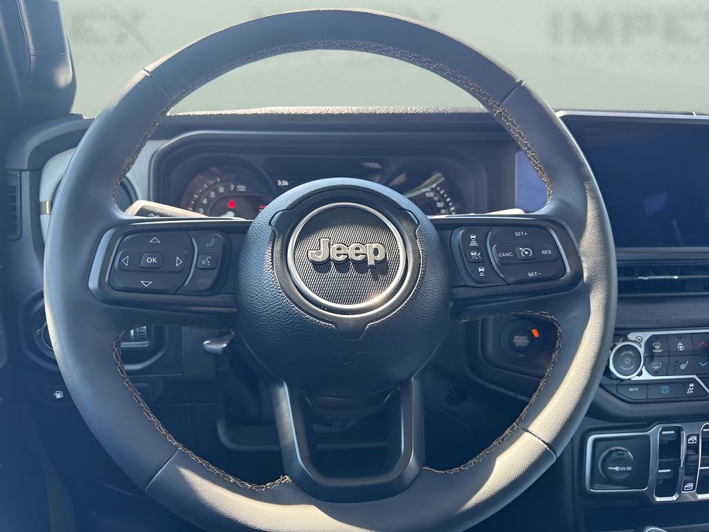 Used 2024 Jeep Wrangler Unlimited w/ Convenience Group AWD/4WD image 13