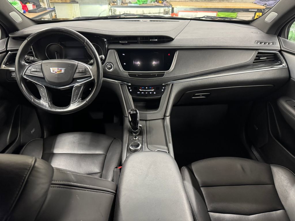 Used 2023 Cadillac XT5 Premium Luxury image 17