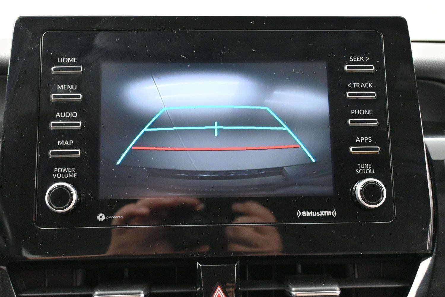 Used 2021 Toyota Camry SE FWD image 20