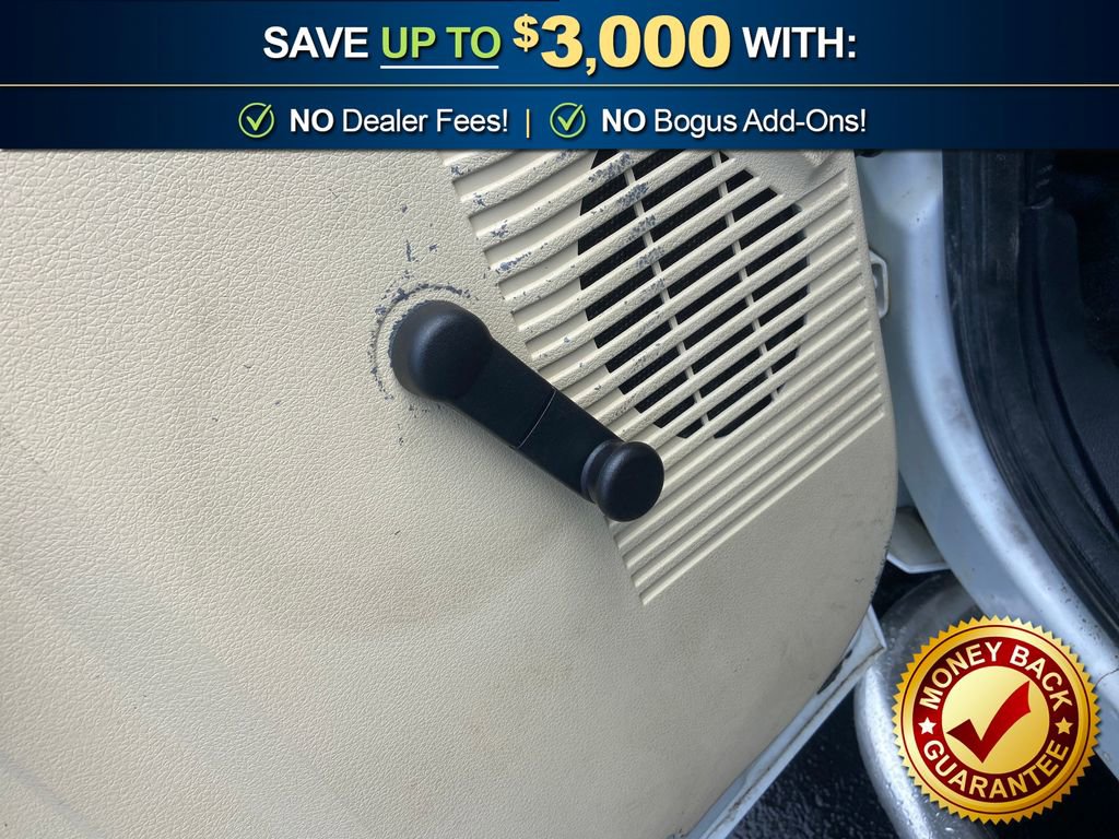 Used 2013 Ford F550 4x4 Regular Cab Super Duty w/ Payload Upgrade Pkg image 16