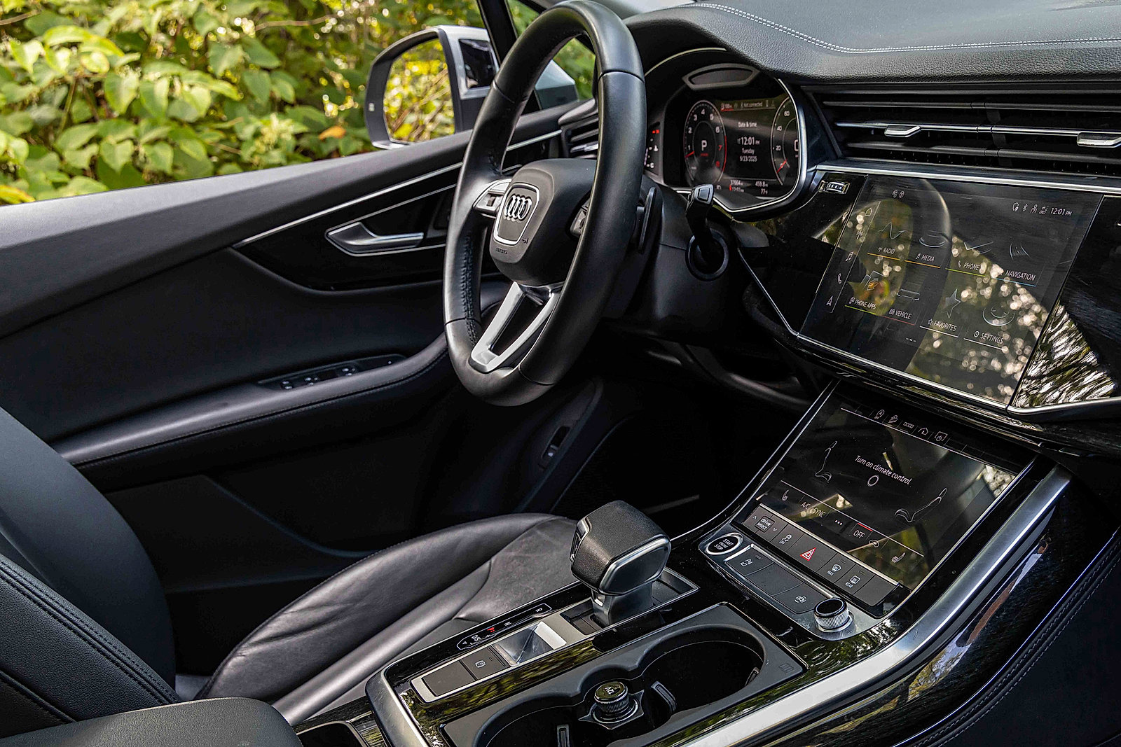 Used 2024 Audi Q7 Premium Plus image 28