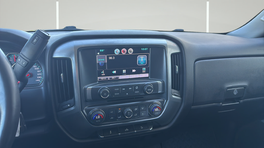Used 2015 Chevrolet Silverado 1500 LT w/ All Star Edition AWD/4WD image 23
