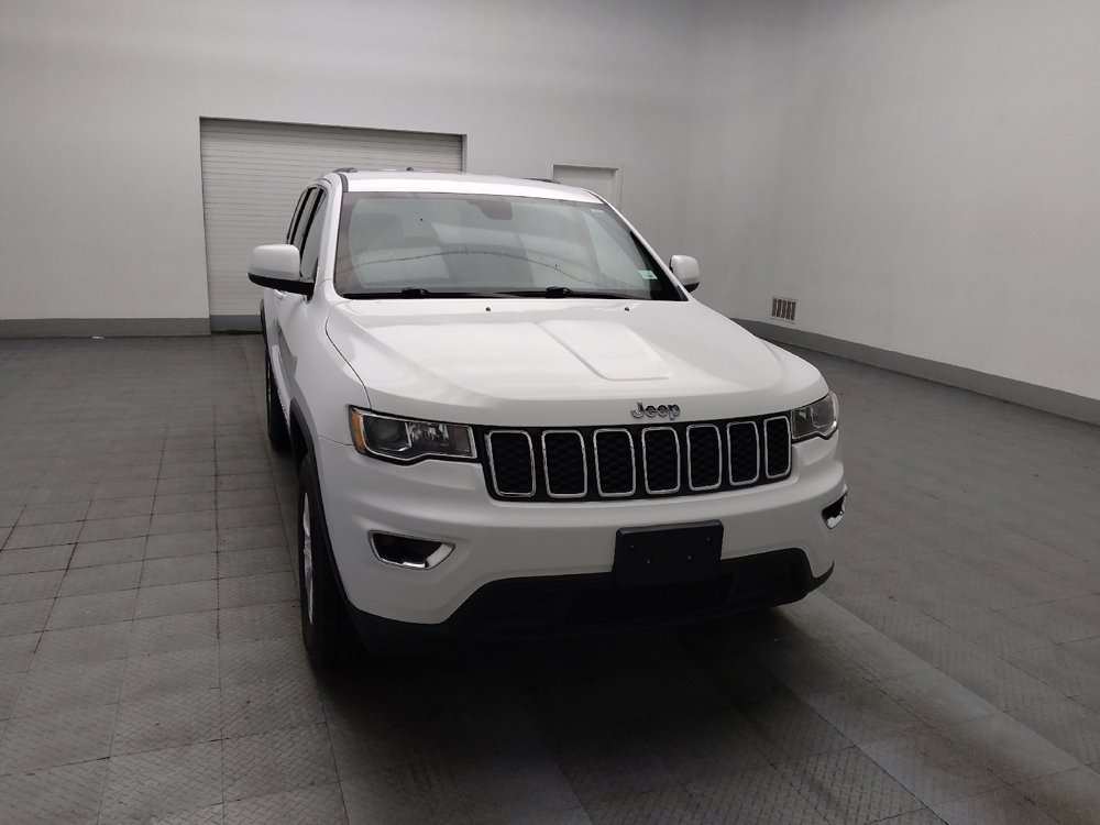 Used 2022 Jeep Grand Cherokee Laredo E AWD/4WD image 14