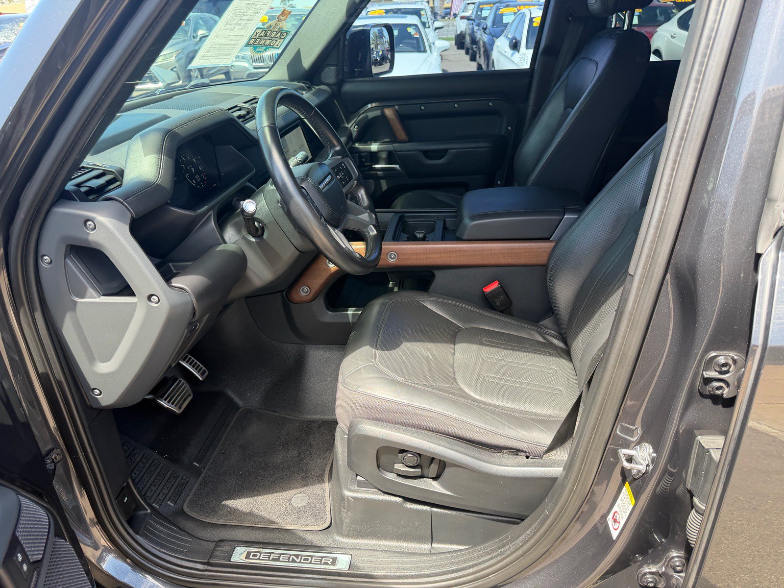 Used 2021 Land Rover Defender 110 X AWD/4WD image 18