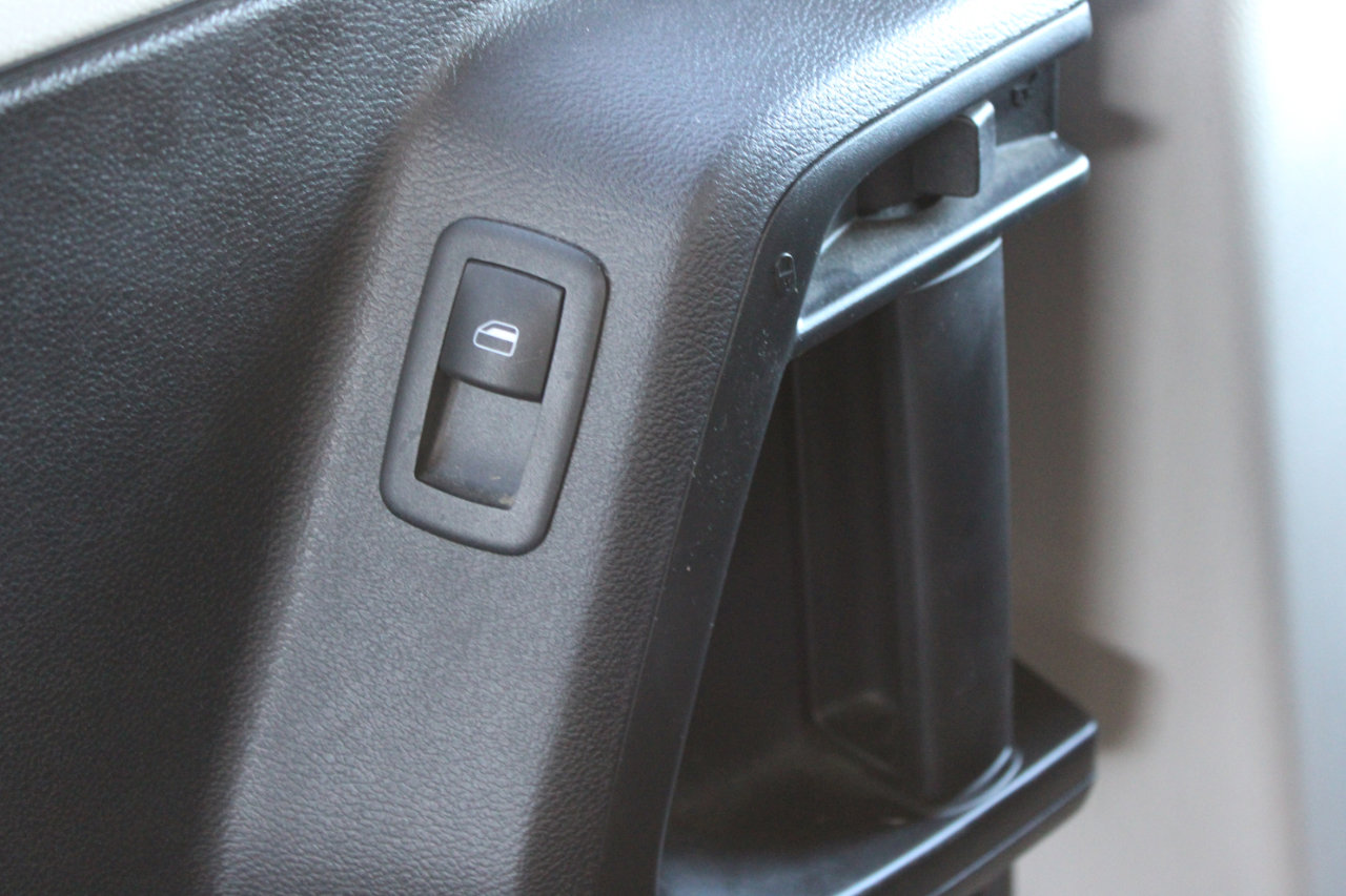 Used 2019 Dodge Grand Caravan SE image 32