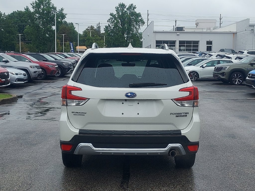Used 2023 Subaru Forester Touring w/ Popular Package #2 AWD/4WD image 6