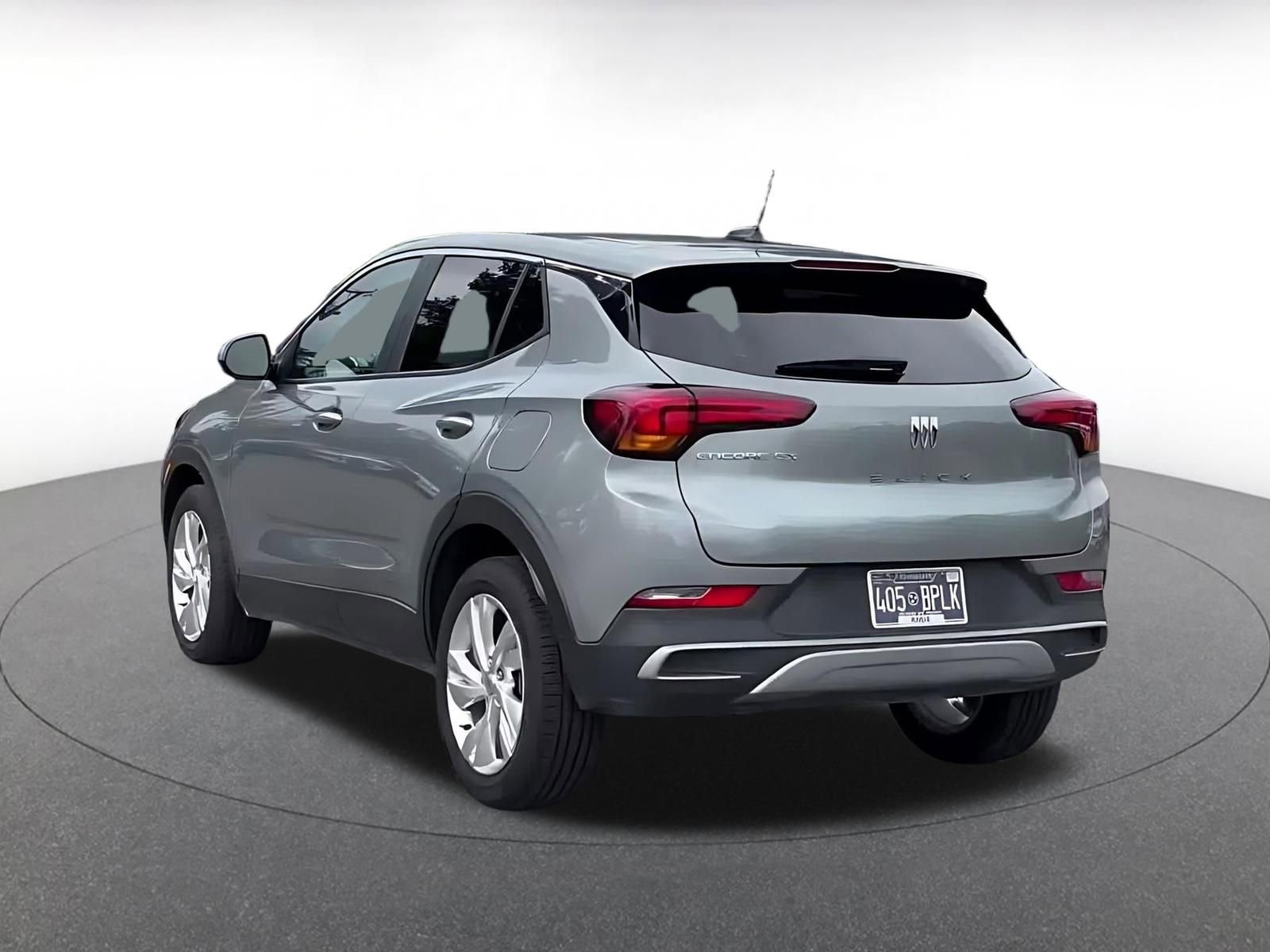 Used 2025 Buick Encore GX Preferred FWD image 11