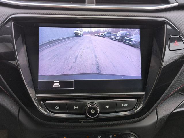Used 2023 Chevrolet TrailBlazer RS w/ Sun and Liftgate Package image 16