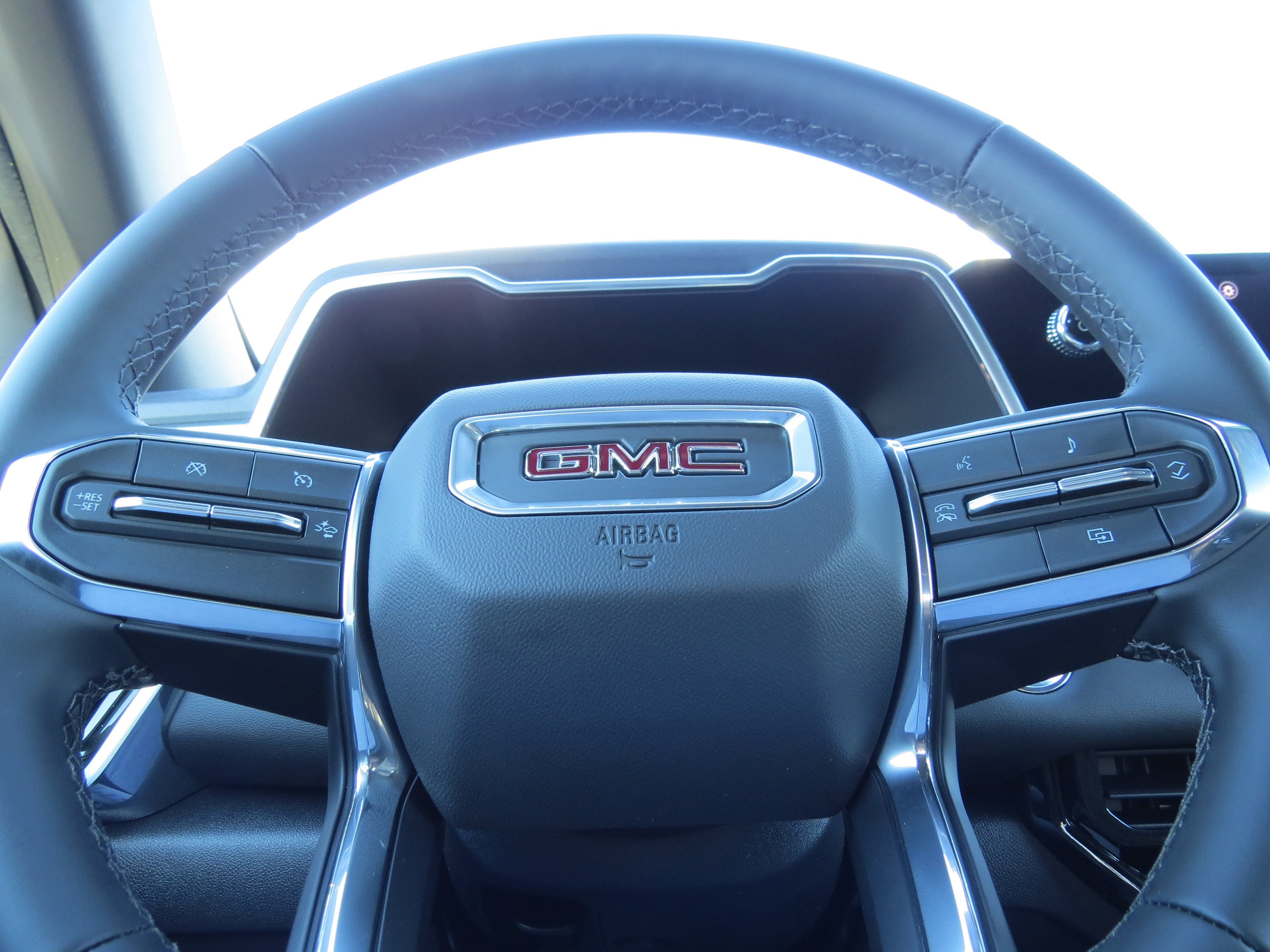 New 2026 GMC Canyon Elevation w/ Convenience Package image 19