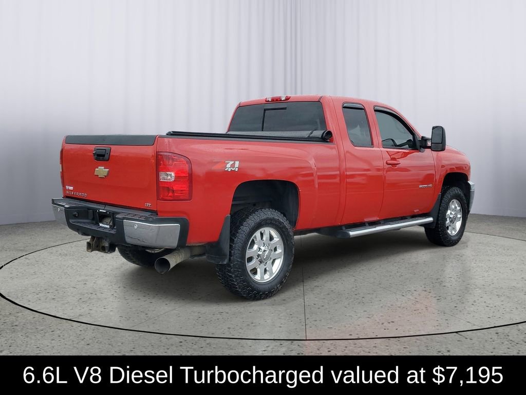 Used 2011 Chevrolet Silverado 2500 LTZ w/ LTZ Plus Package AWD/4WD image 3