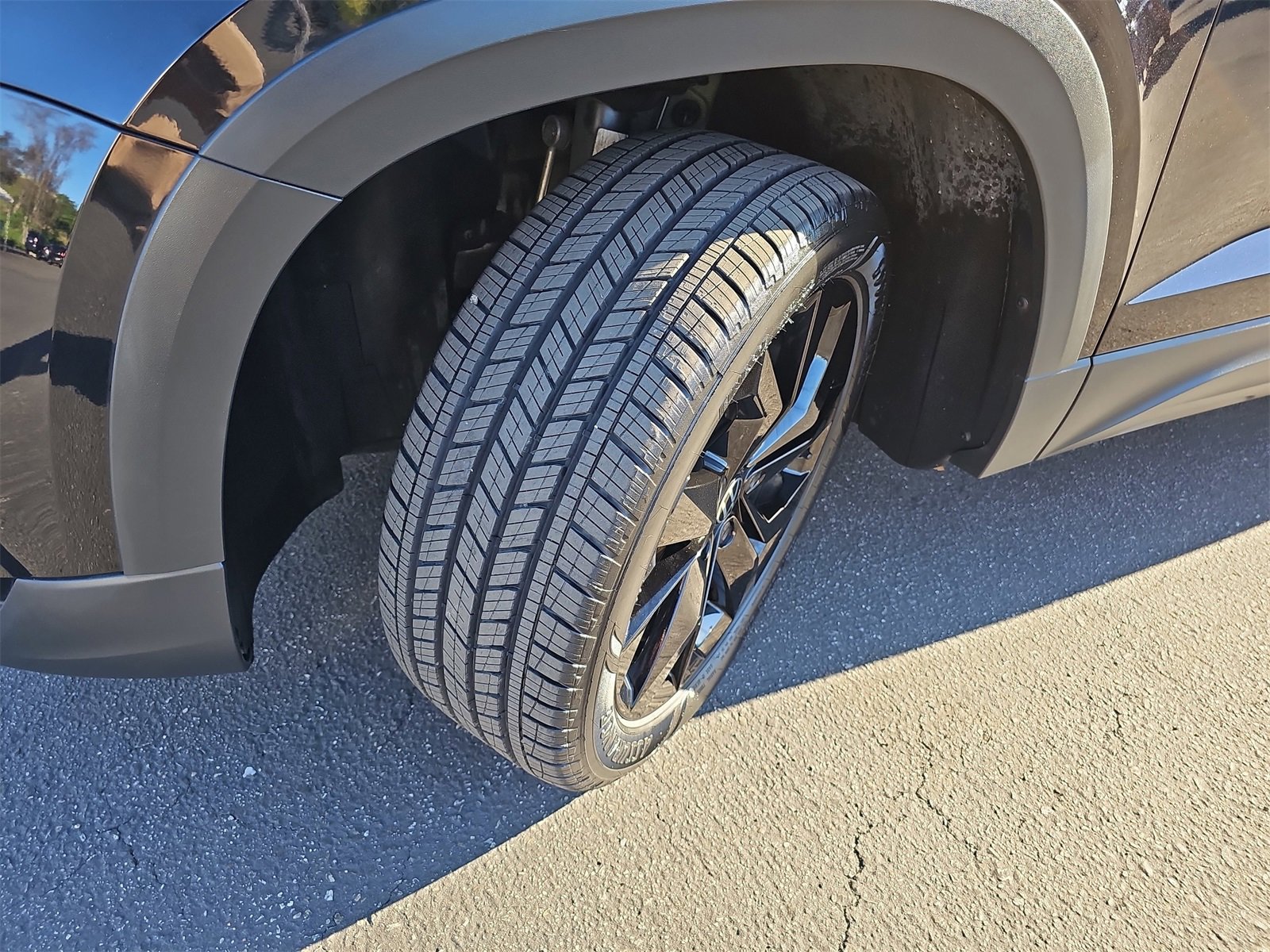 Used 2023 Volkswagen Taos SE w/ Panoramic Sunroof Package image 33