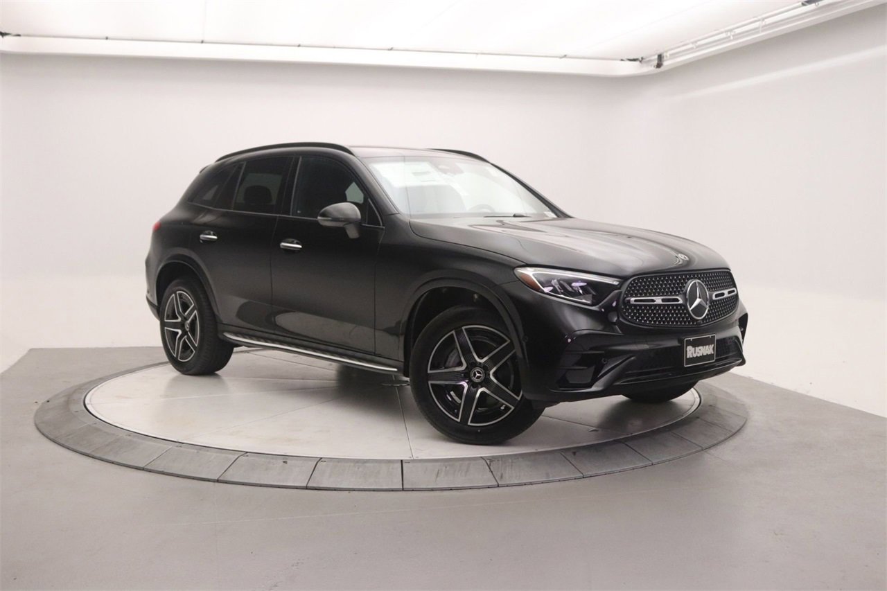 New 2026 Mercedes-Benz GLC 300
