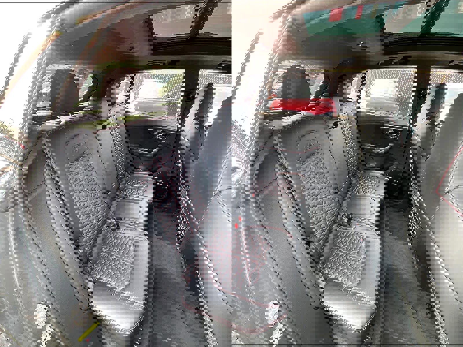 Used 2020 Audi RS Q8 w/ Carbon Optic Package image 29