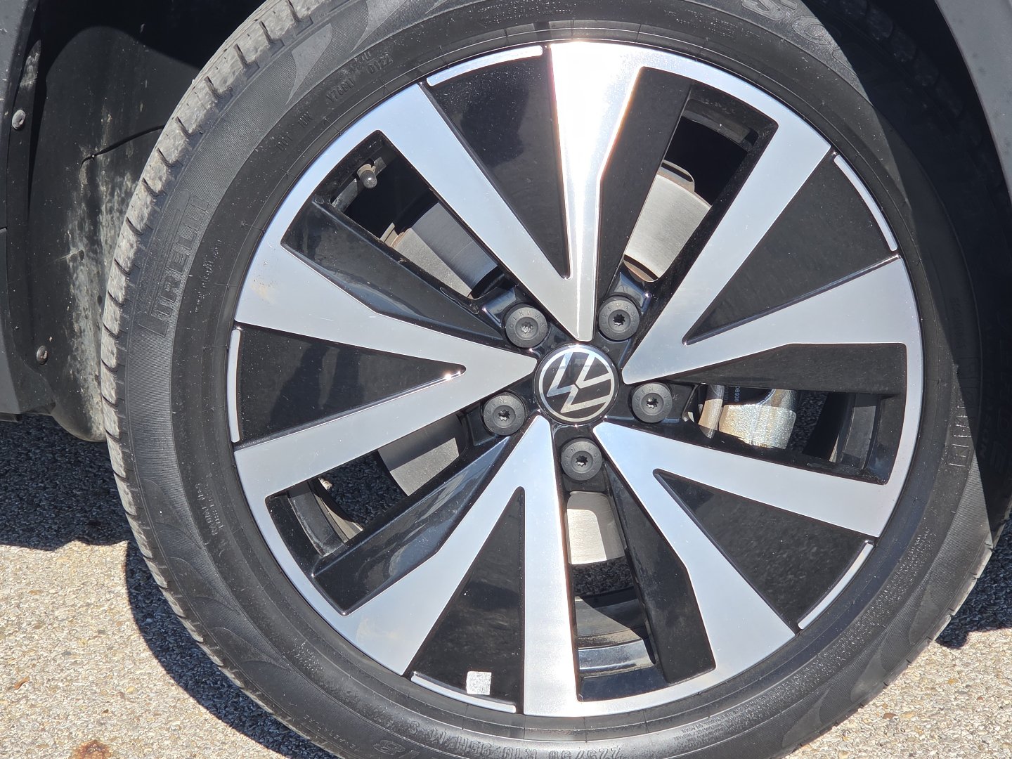 Used 2022 Volkswagen Taos SE FWD image 10
