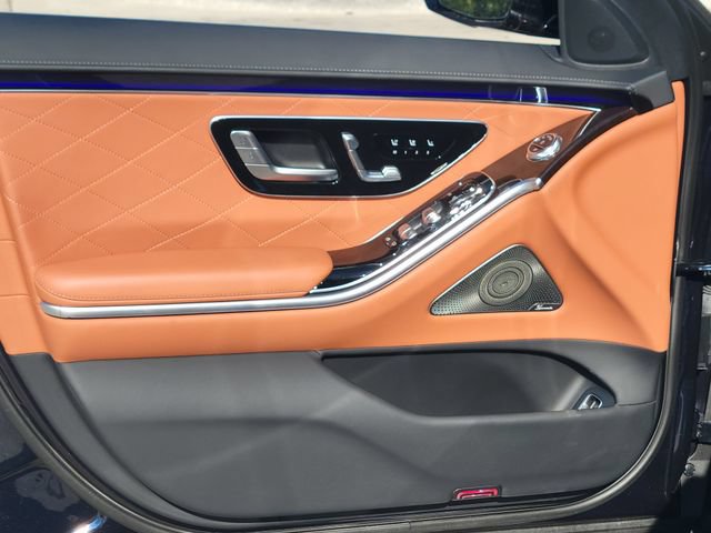 Used 2022 Mercedes-Benz S 580 4MATIC Sedan image 7