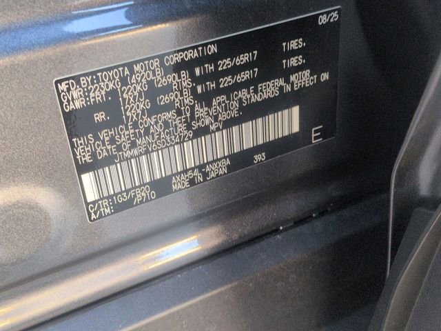 Certified 2025 Toyota RAV4 LE image 30