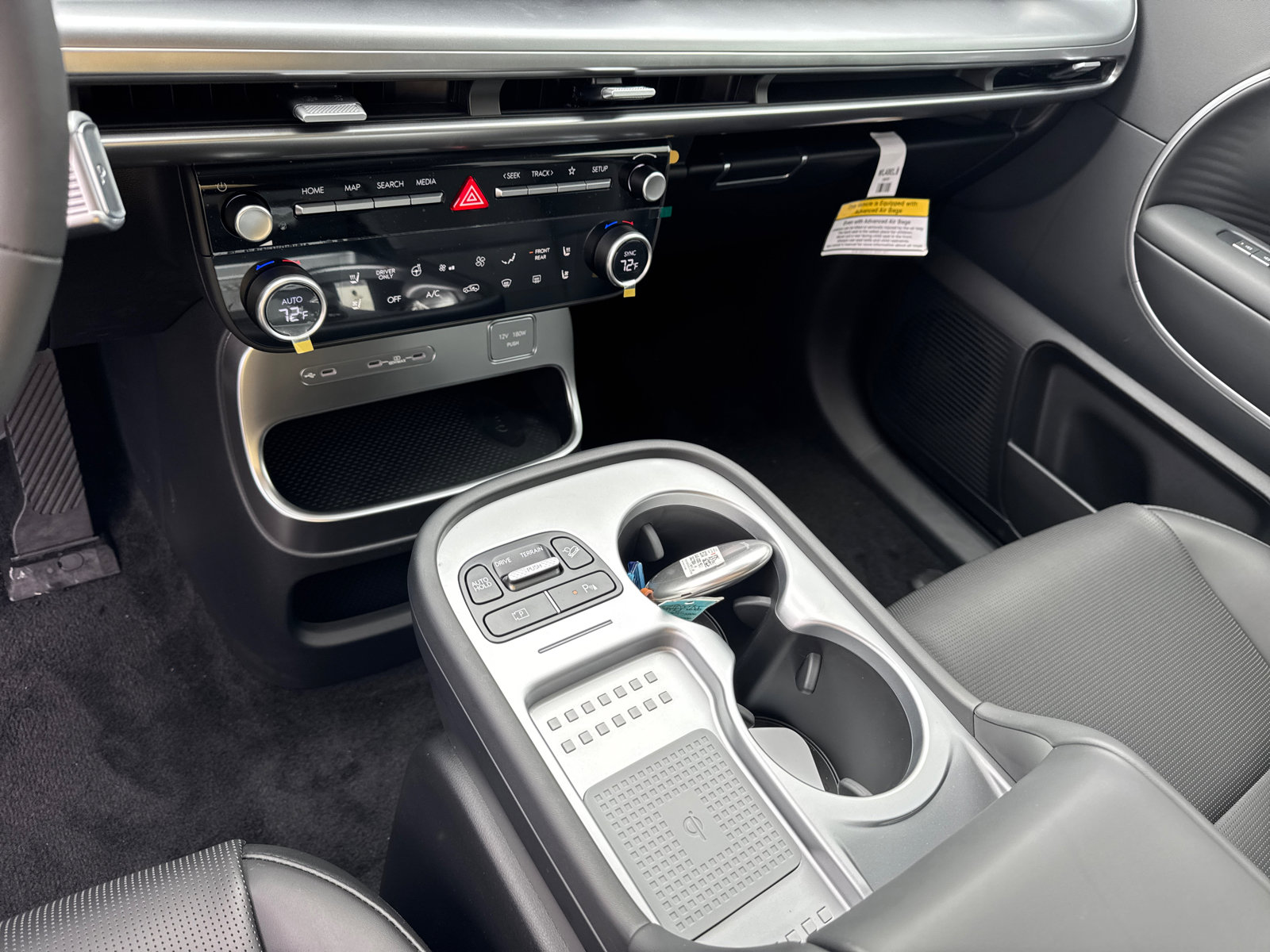 New 2026 Hyundai Ioniq 9 SEL image 21