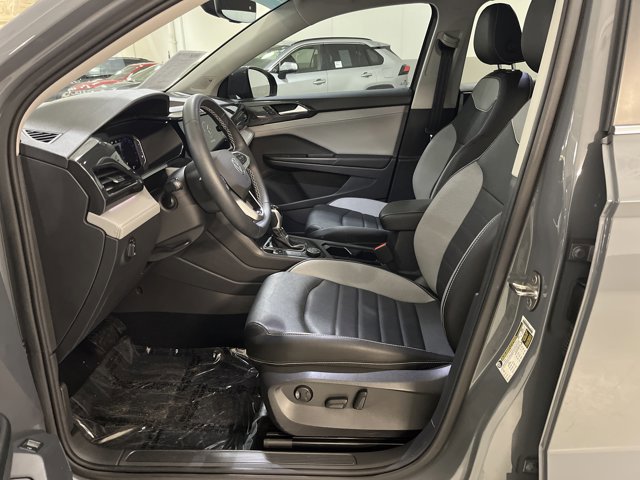 Certified 2023 Volkswagen Taos SEL image 15