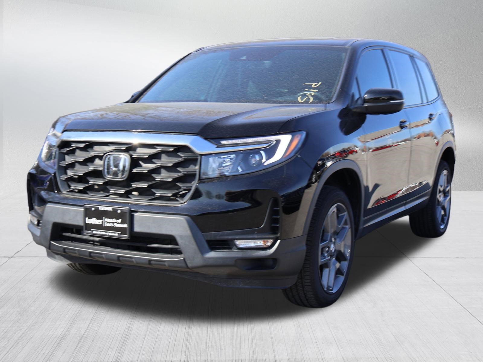 Used 2022 Honda Passport EX-L image 3