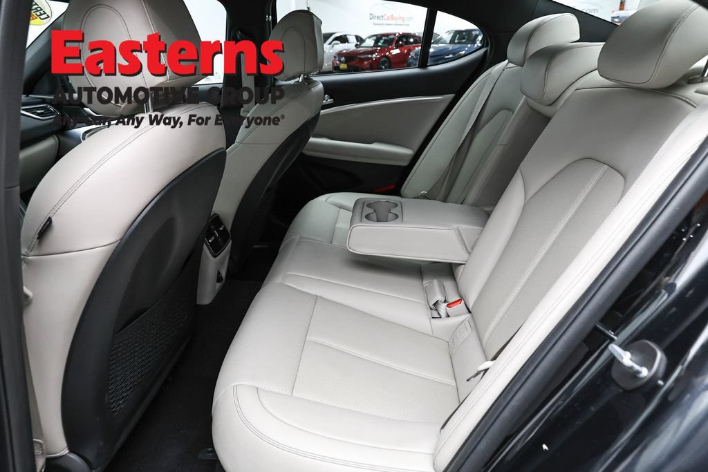 Used 2023 Genesis G70 2.0T AWD/4WD image 22
