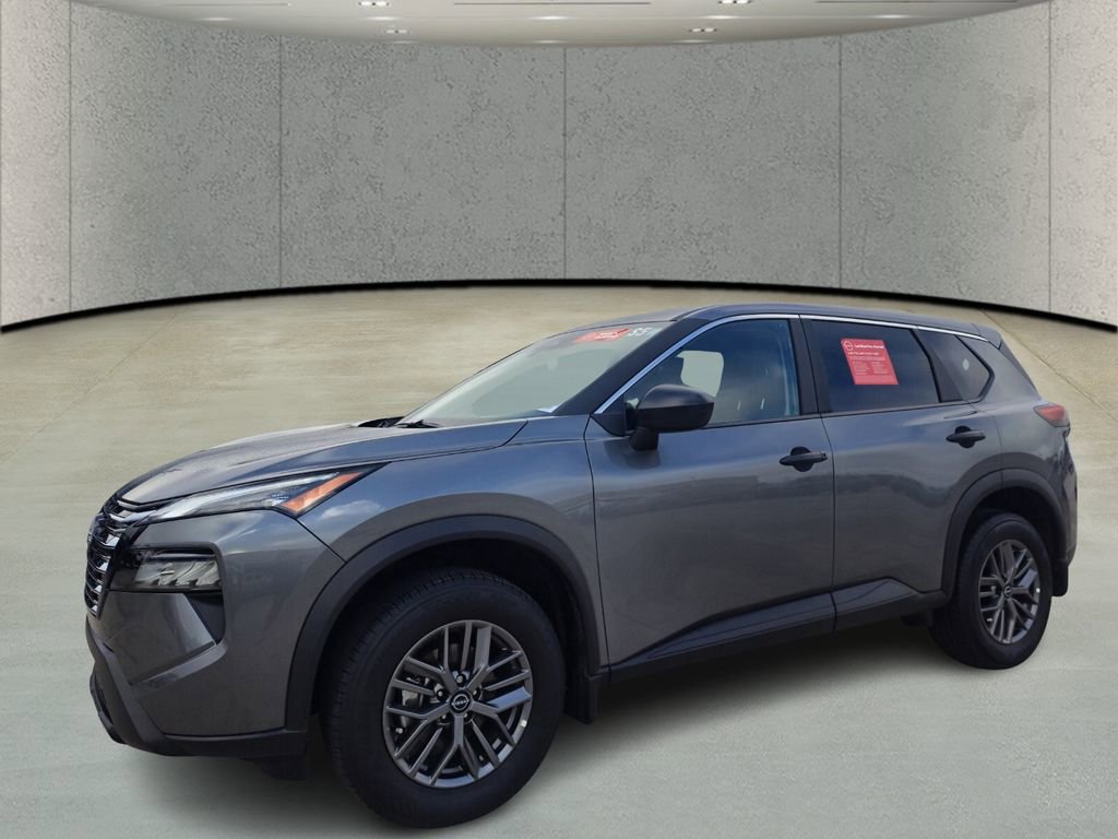 Used 2026 Nissan Rogue S image 1