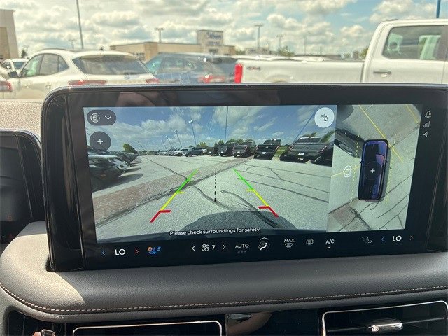 New 2025 Lincoln Aviator Reserve w/ Luxury Package image 34