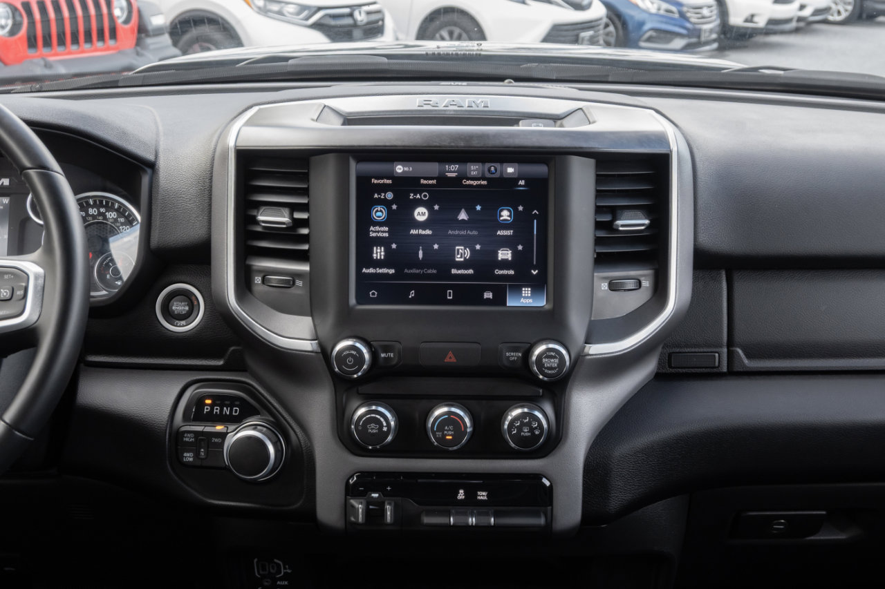 Used 2024 RAM 2500 Big Horn w/ Bed Utility Group image 27