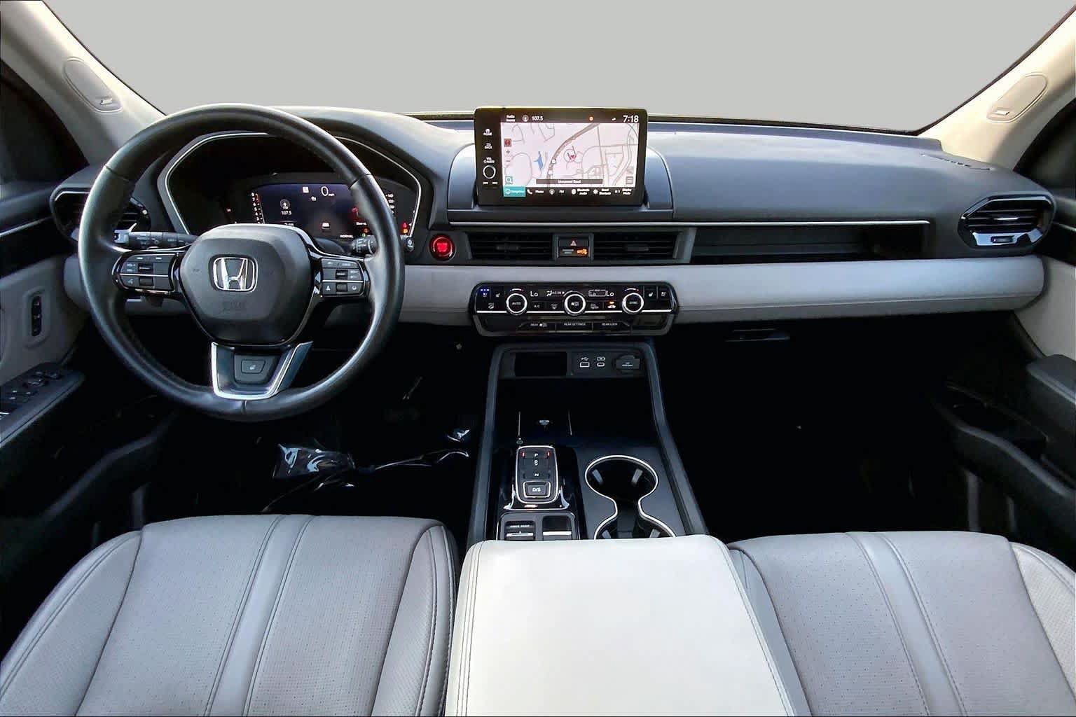 Used 2023 Honda Pilot Elite image 15