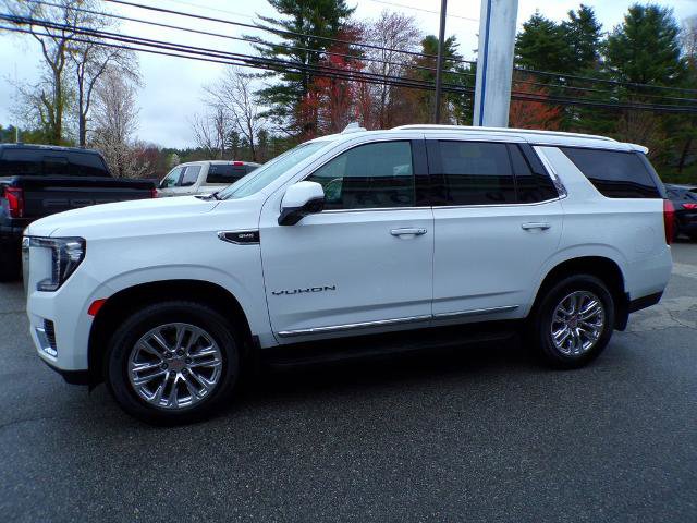 Used 2024 GMC Yukon SLT w/ SLT Luxury Package AWD/4WD image 4
