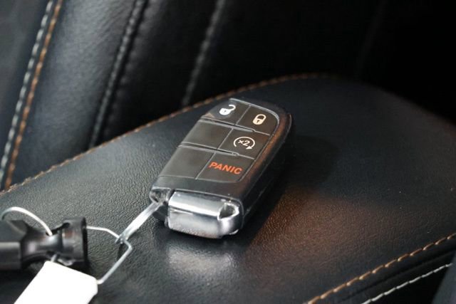 Used 2020 Jeep Compass Latitude w/ Cold Weather Group image 36