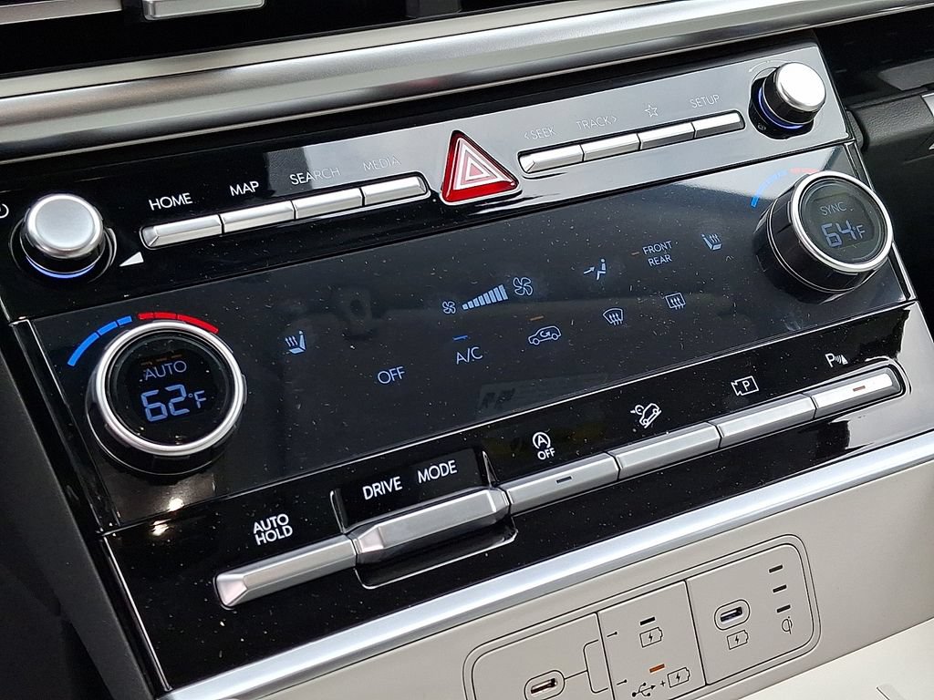 New 2026 Hyundai Santa Fe SEL FWD image 10