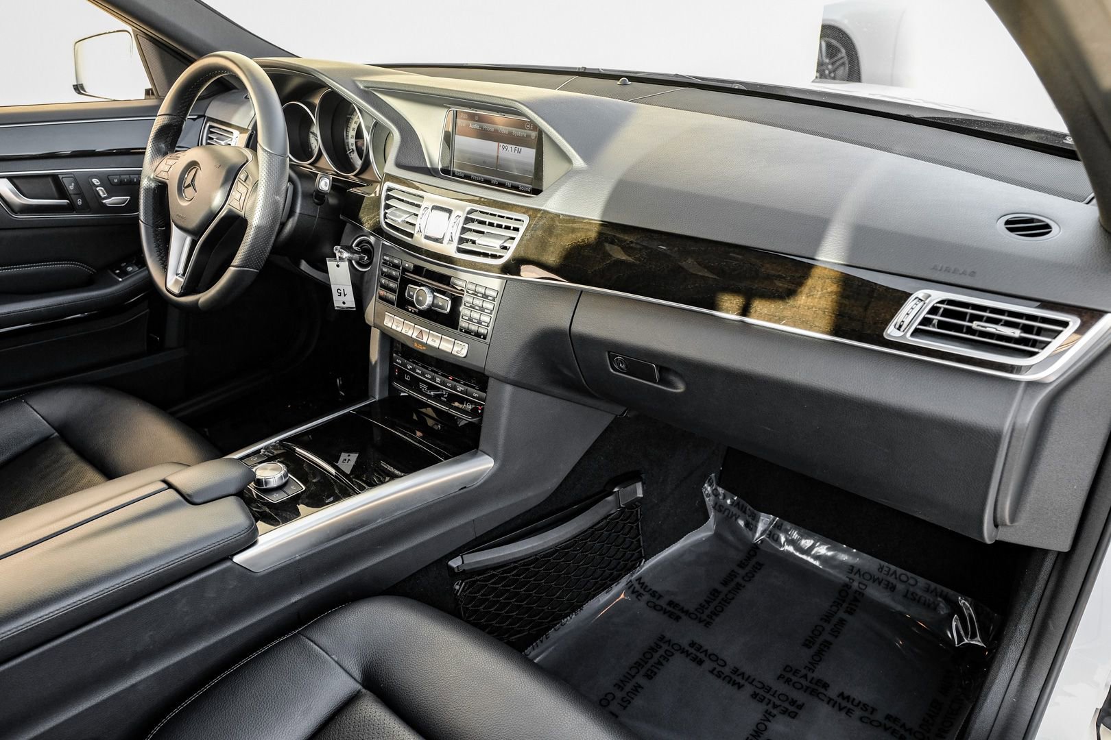 Used 2014 Mercedes-Benz E 350 Sedan w/ Premium 1 Package image 11