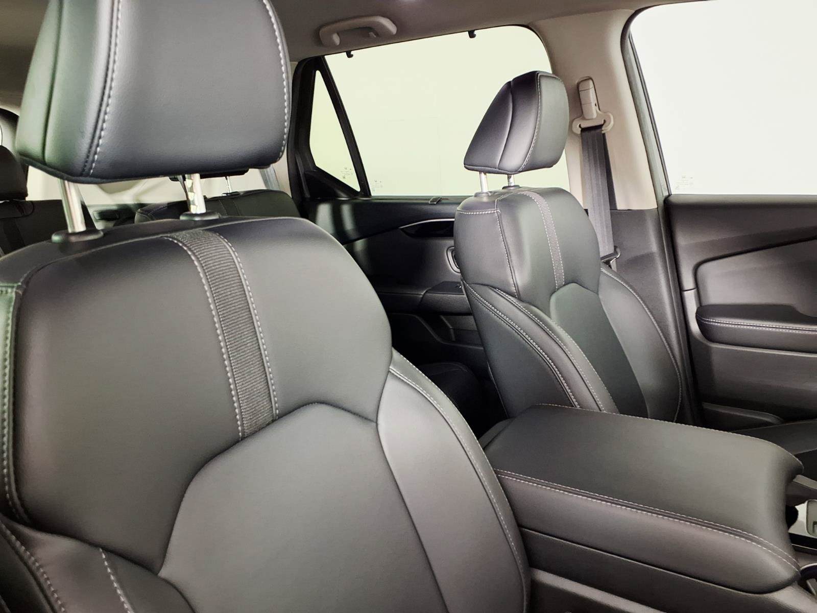 Used 2024 Honda Pilot EX-L image 10
