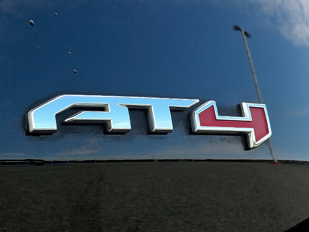 Used 2022 GMC Terrain AT4 AWD/4WD image 32