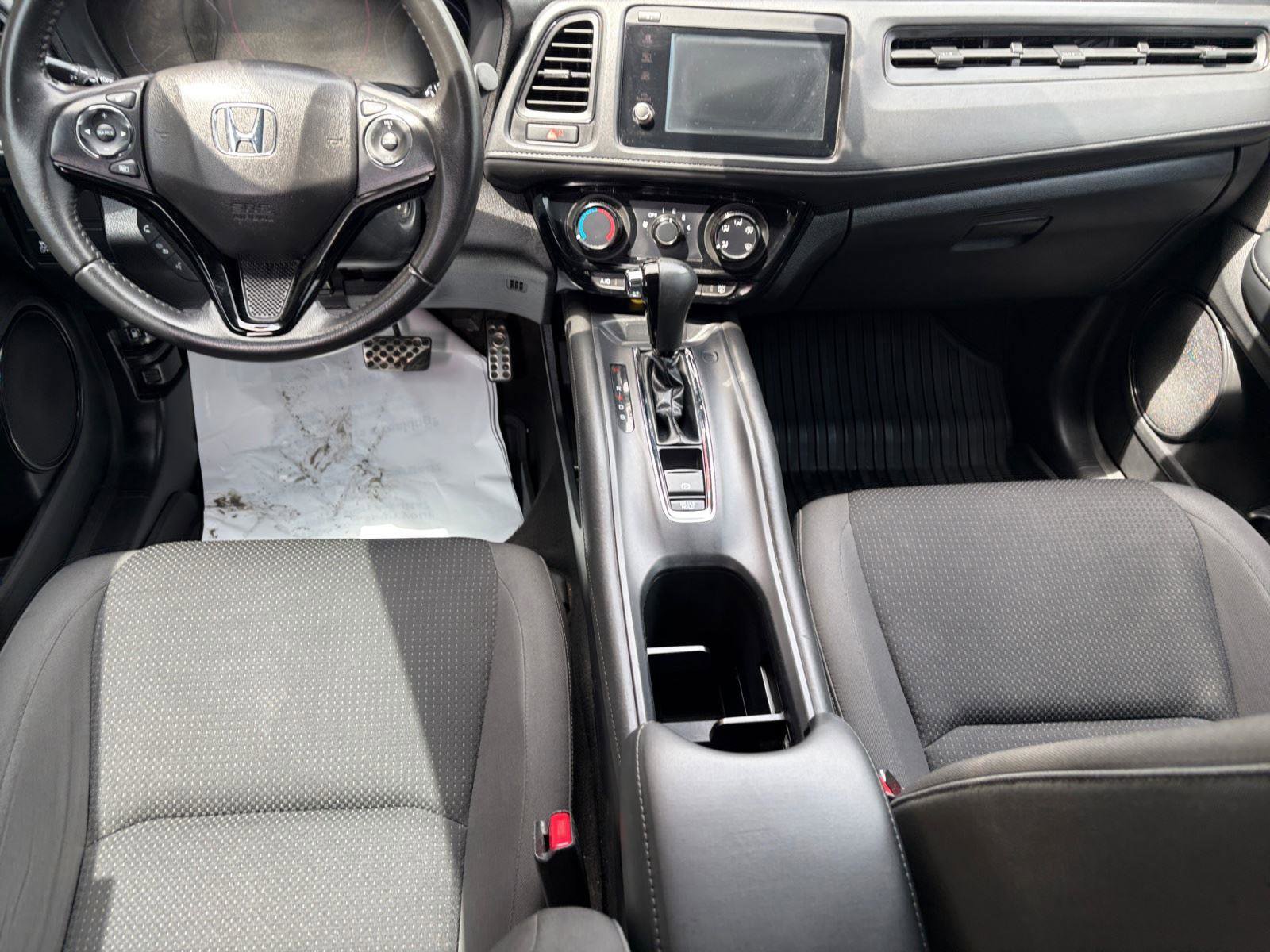Used 2020 Honda HR-V Sport image 10