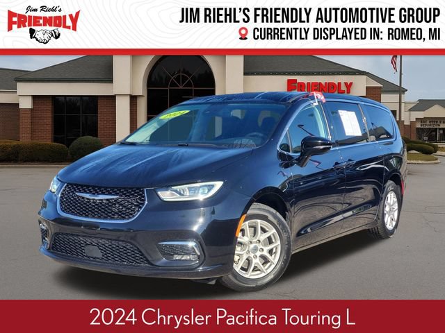 Used 2024 Chrysler Pacifica Touring-L